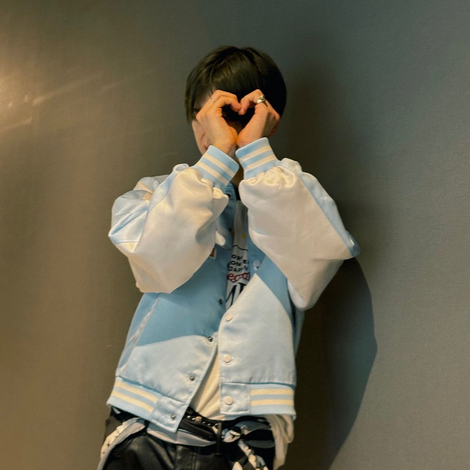 A moment captured by Asahi (TREASURE)'s fan