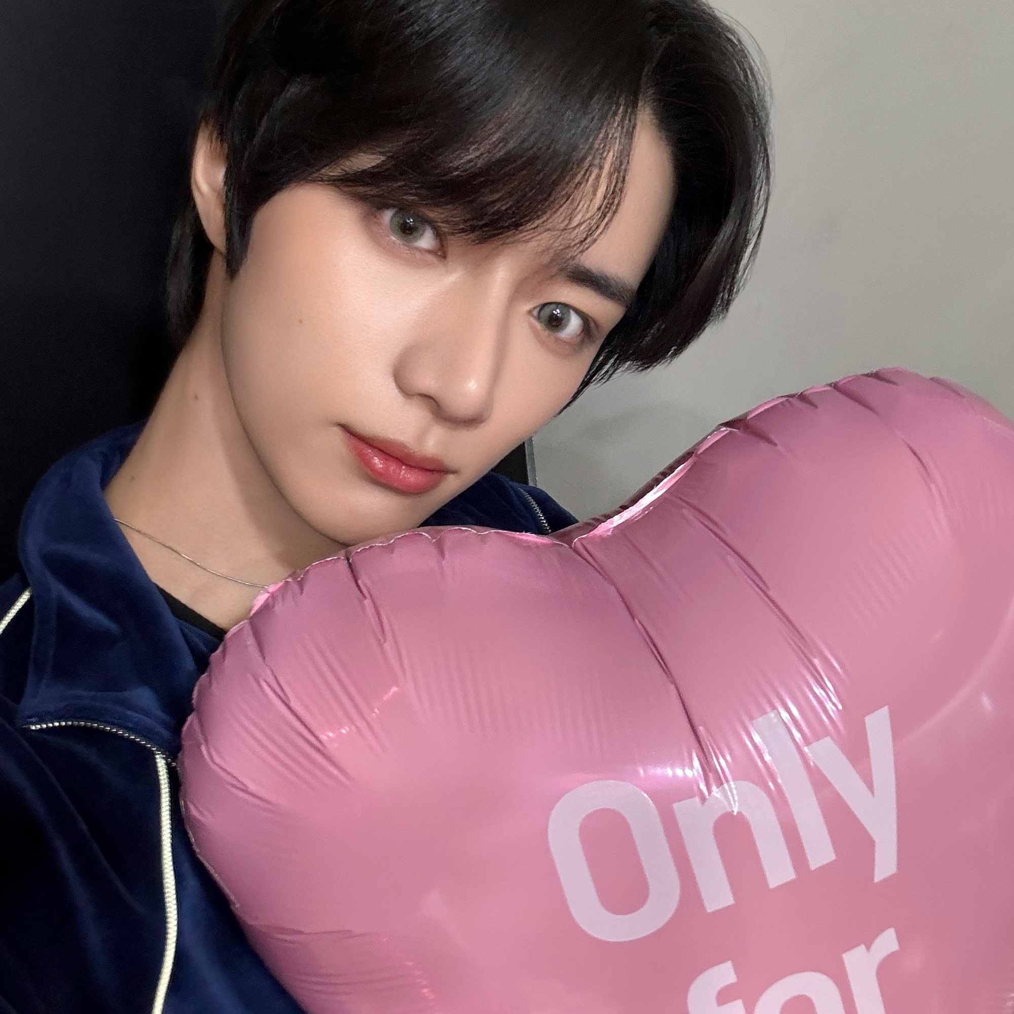 A moment captured by Beomgyu (TOMORROW X TOGETHER)'s fan
