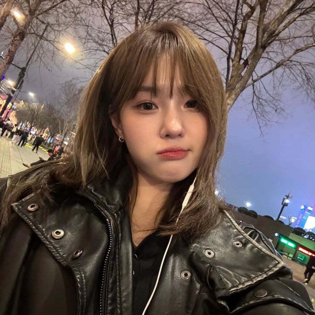 Latest photo of Kim Chaehyun (Kep1er)
