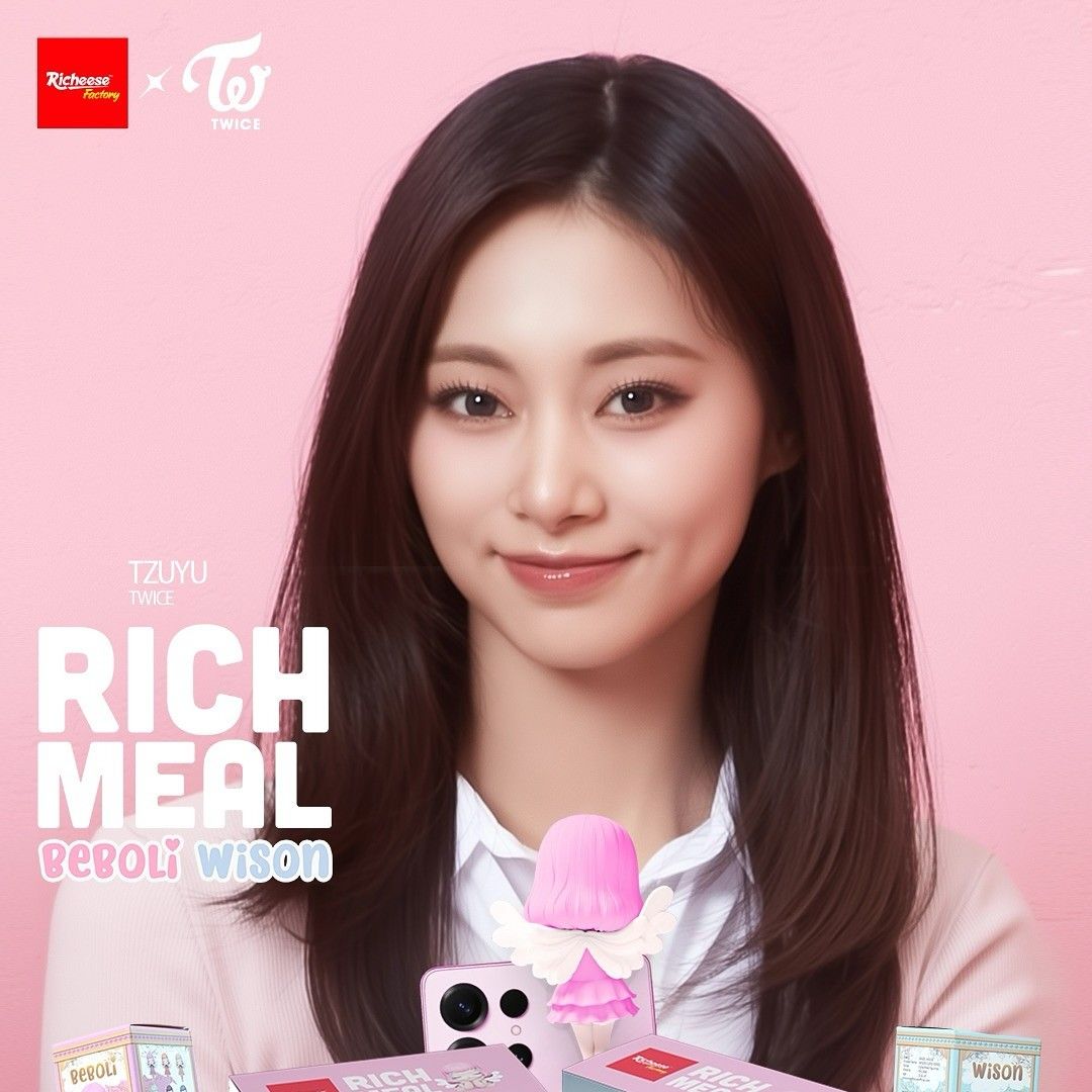Behind-the-scenes cut of Tzuyu (TWICE)