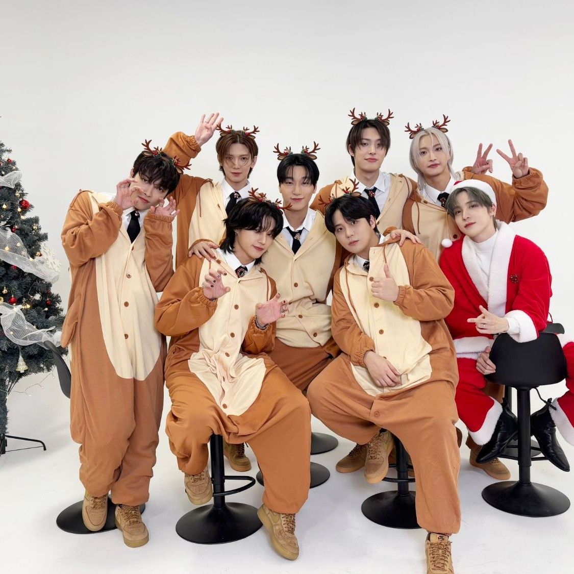 에이티즈 최근 활동샷