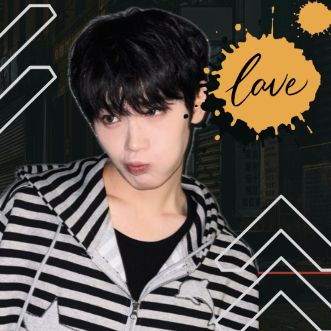 A moment captured by Kim Taerae (ZEROBASEONE)'s fan