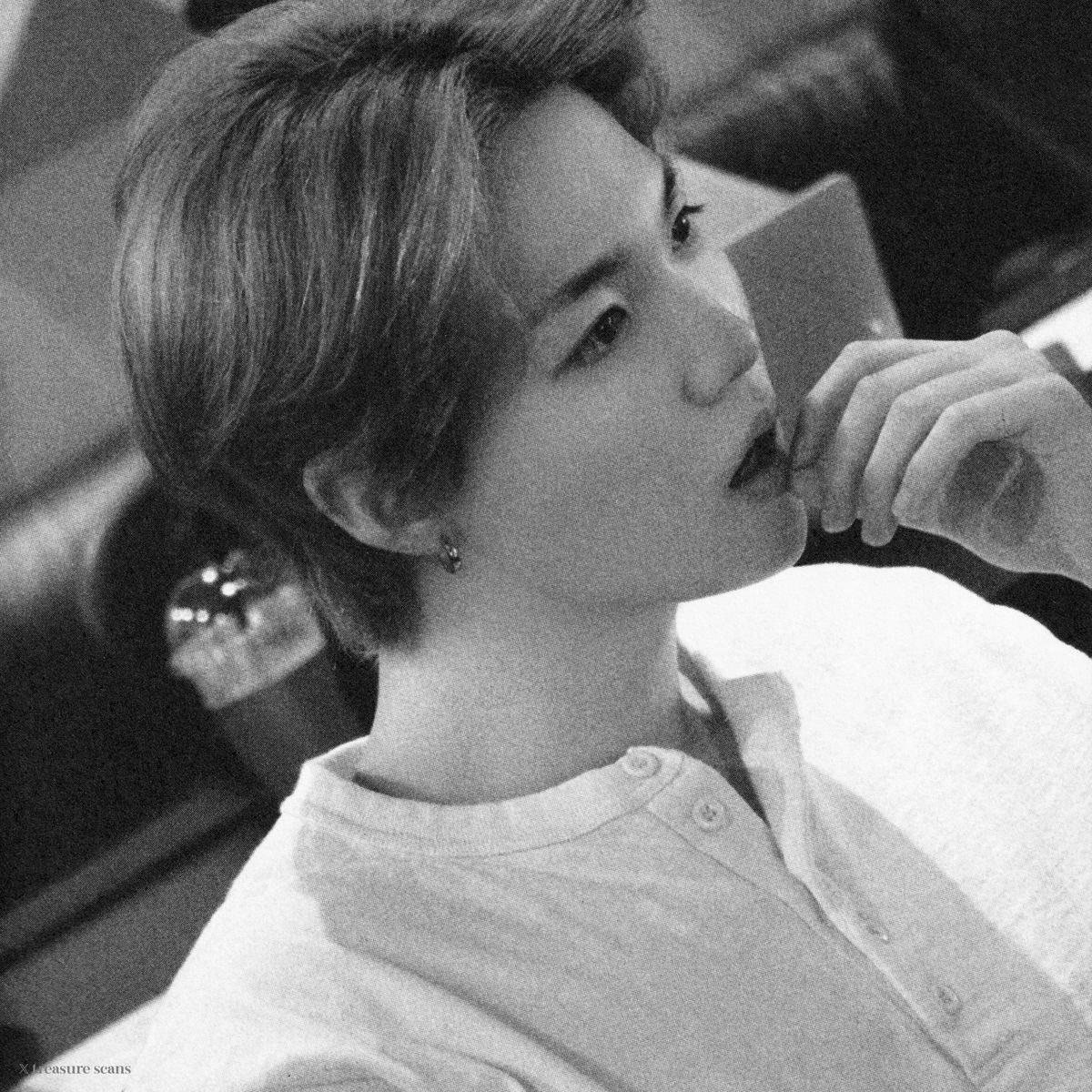 Recent activity shot of Doyoung (TREASURE)