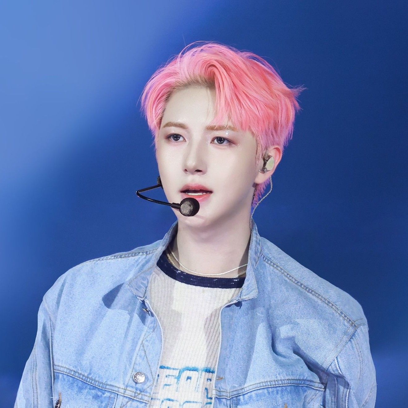 A moment captured by Renjun (NCT DREAM)'s fan