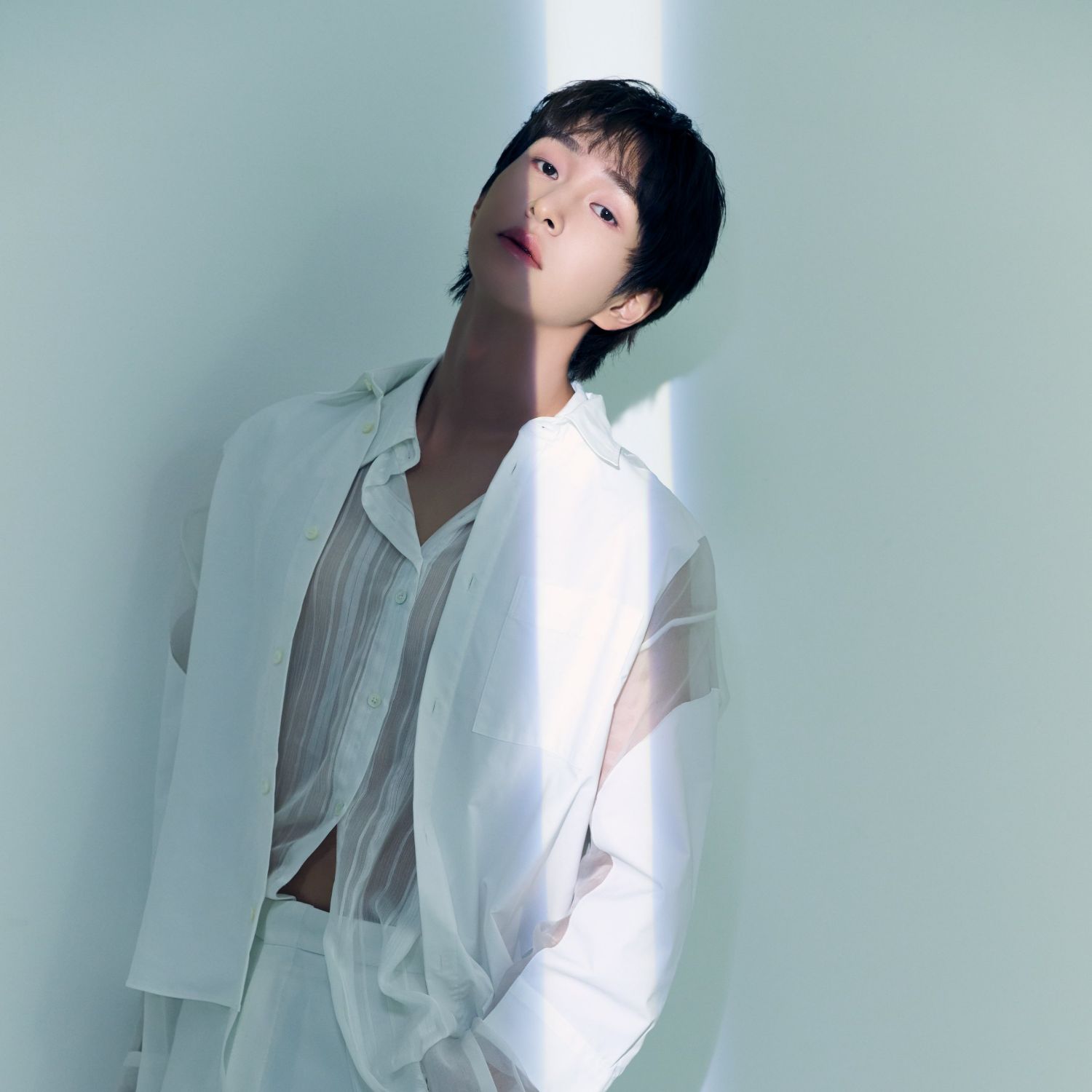 Latest photo of Onew (SHINee)