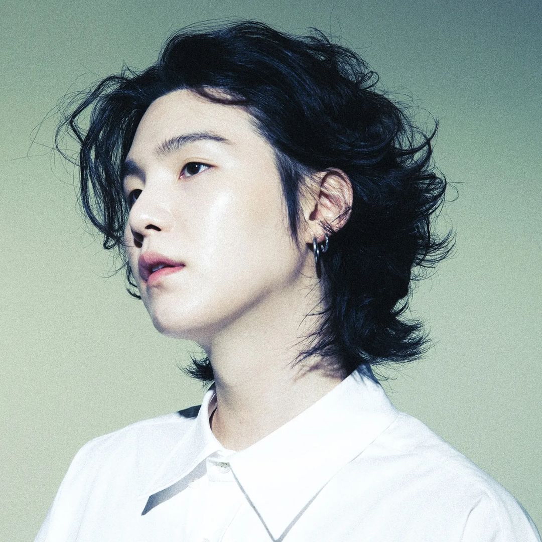 Potret di balik layar SUGA (BTS)