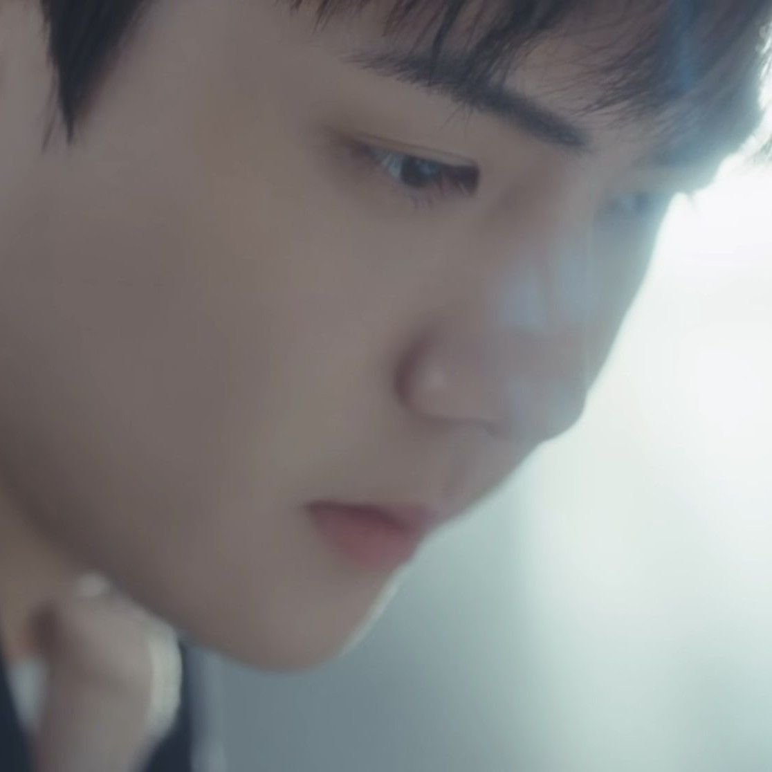 세훈 (EXO)의 최신 사진