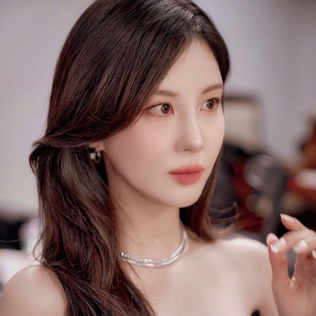 Behind-the-scenes cut of Seohyun (Girls' Generation)