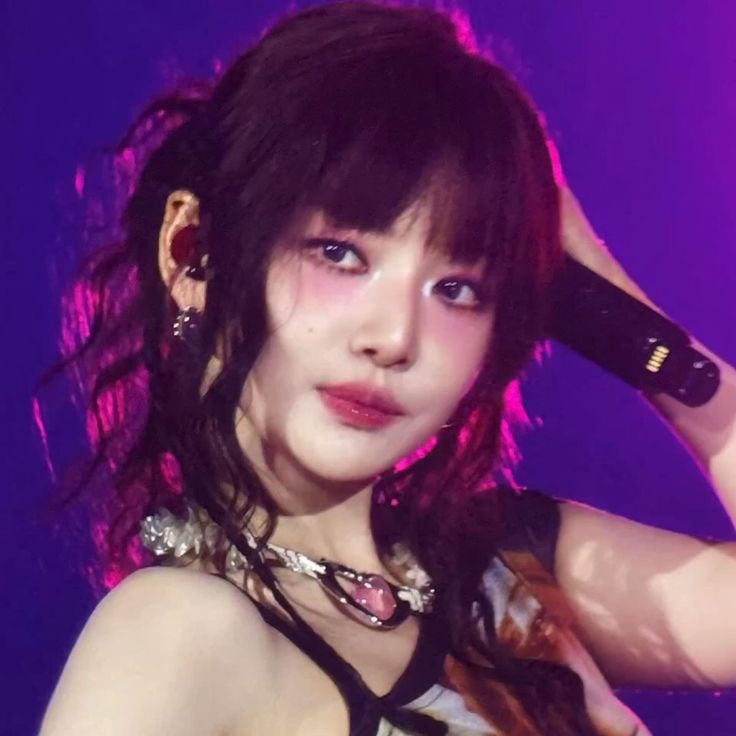 宁宁 (aespa)粉丝拍下的瞬间