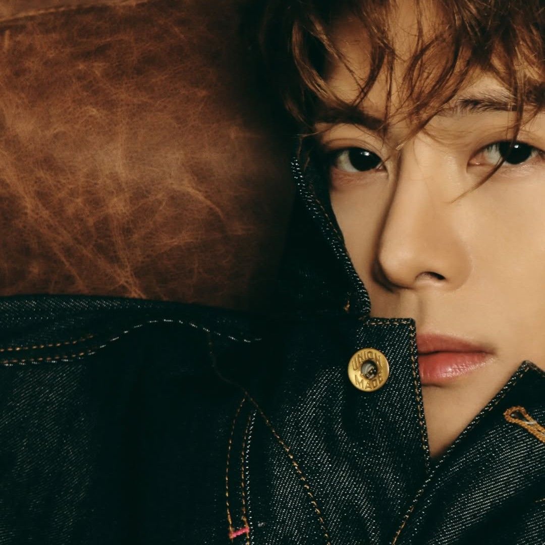 A moment captured by Jackson (GOT7)'s fan