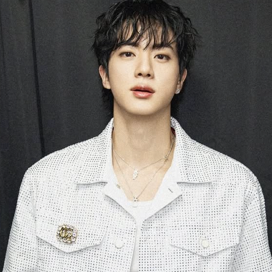 진 (방탄소년단)의 비하인드 컷