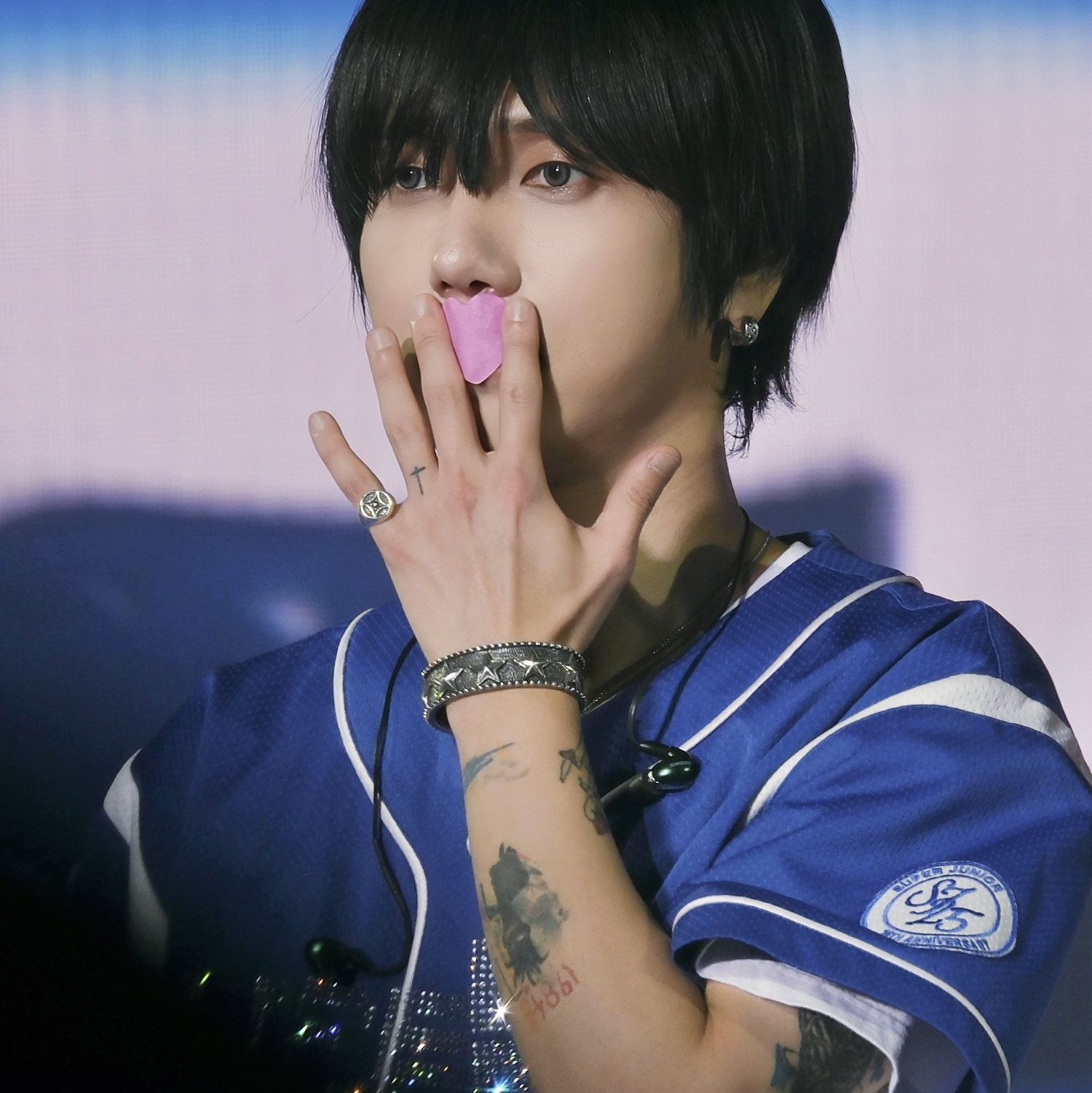 Behind-the-scenes cut of Yesung (Super Junior)
