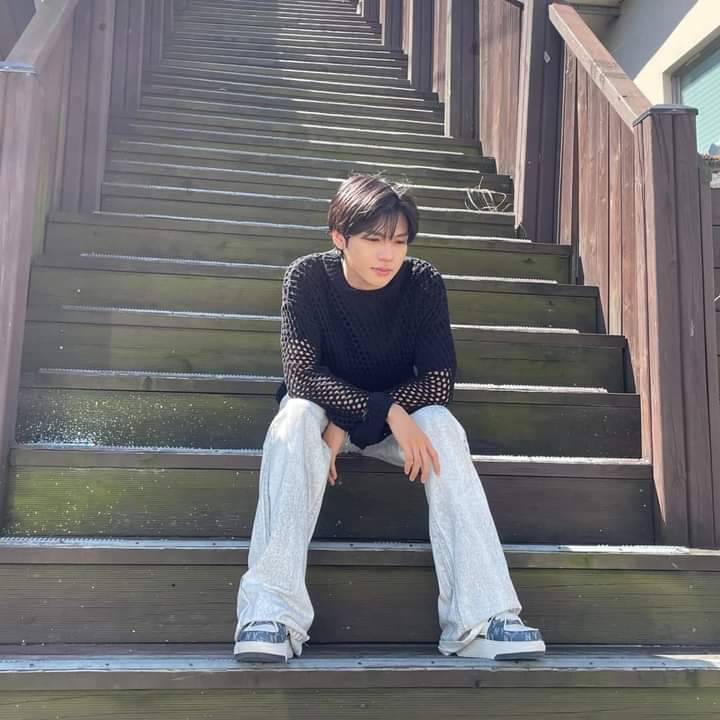 キム (HORI7ON)の舞台裏ショット