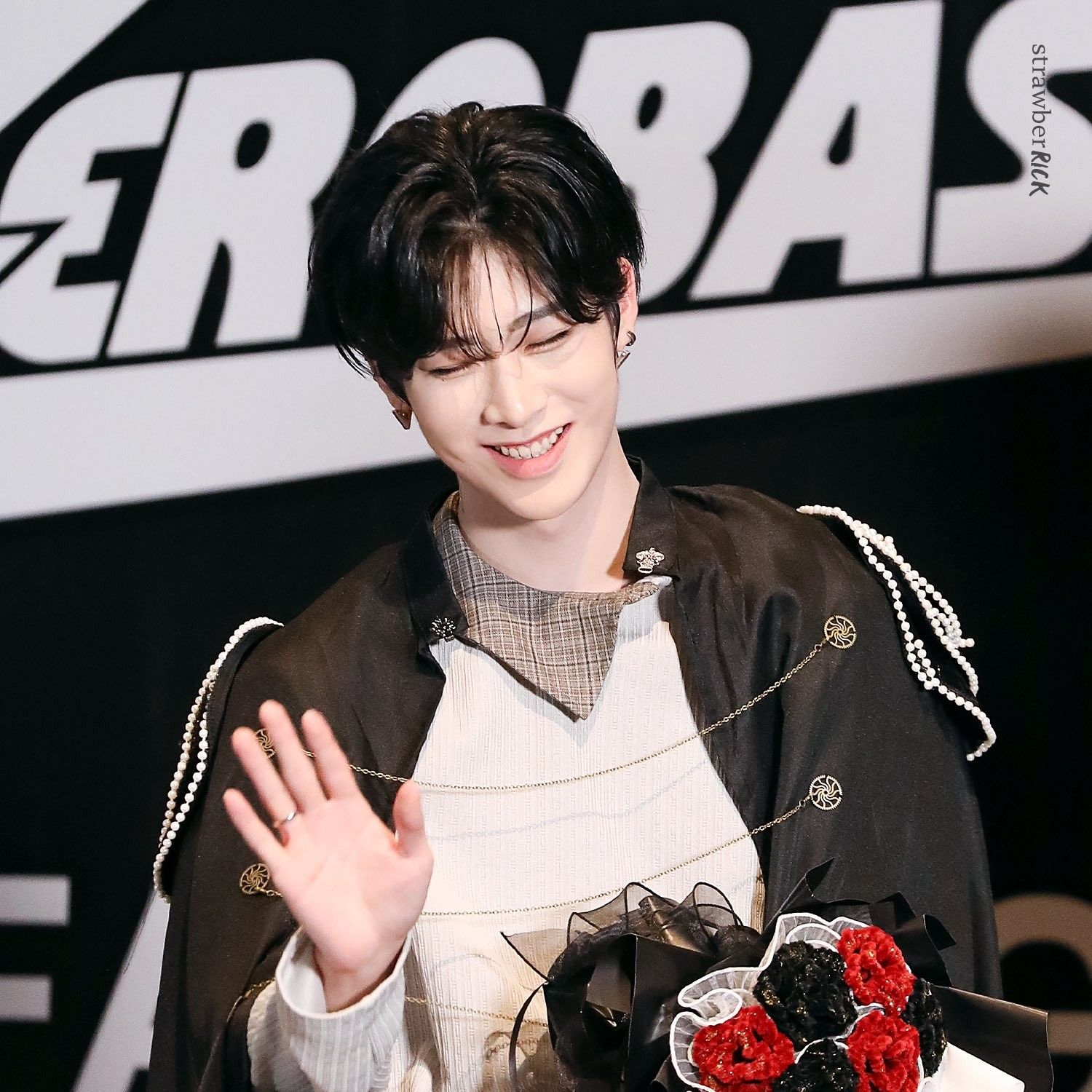 A moment captured by Ricky (ZEROBASEONE)'s fan