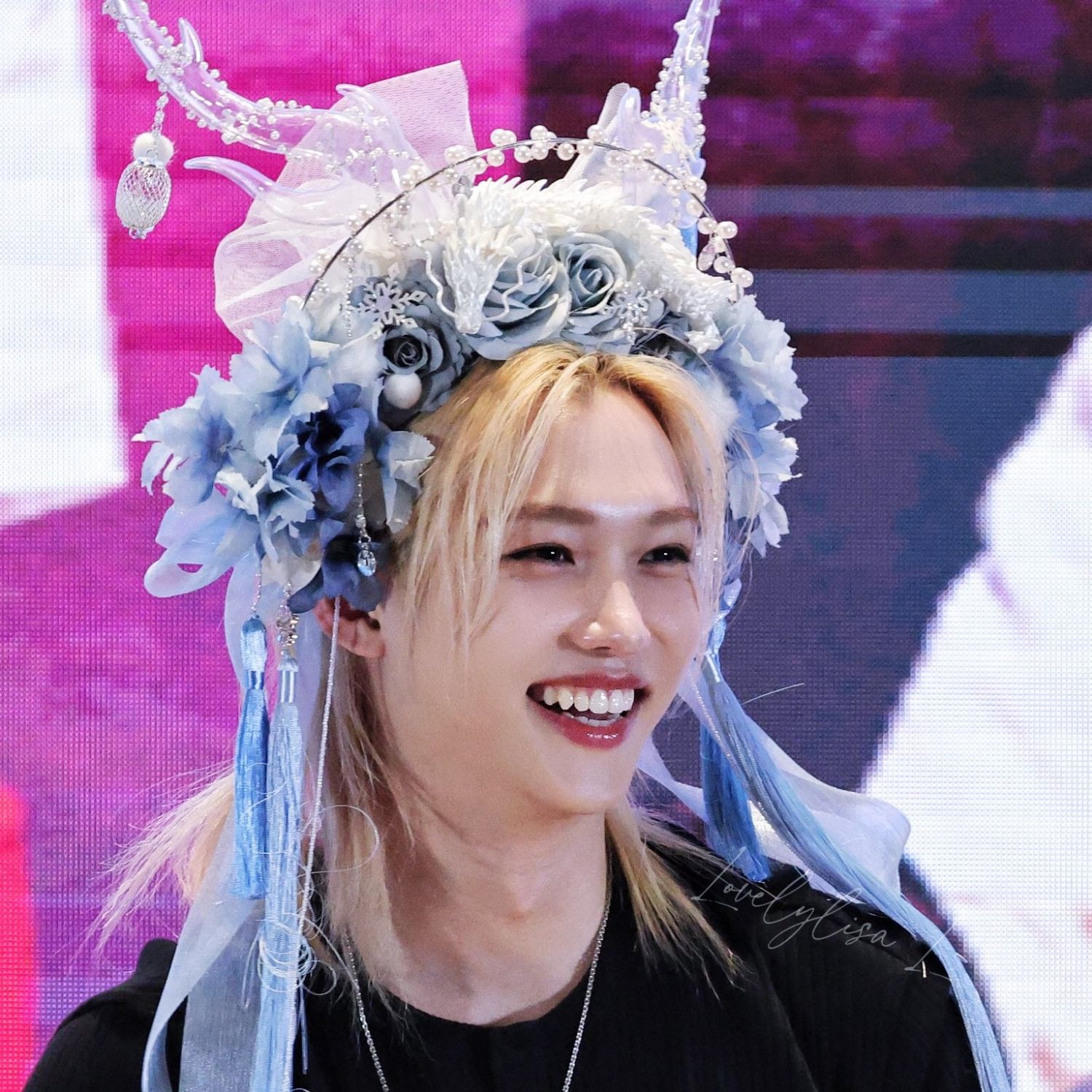 A moment captured by Felix (Stray Kids)'s fan