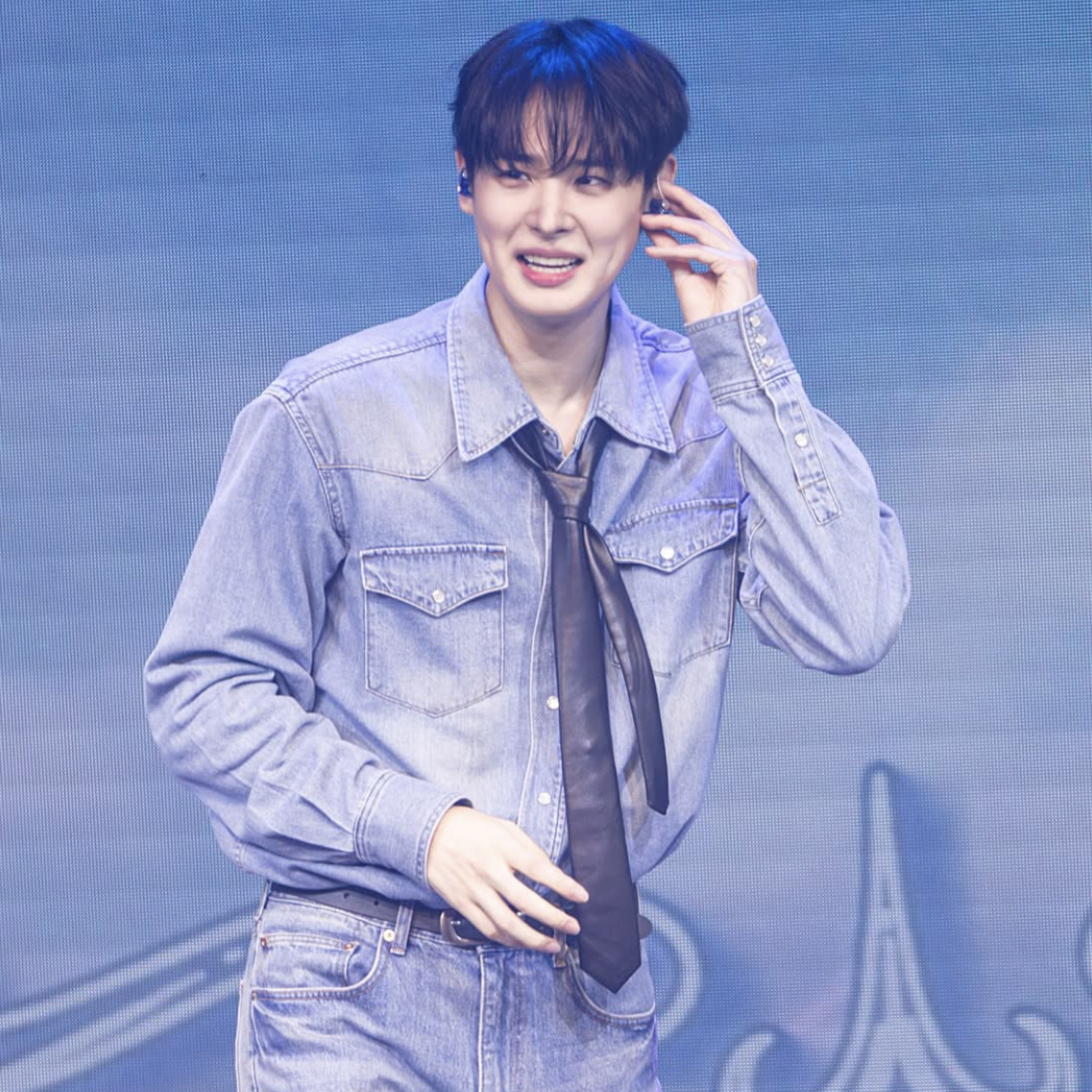 Behind-the-scenes cut of Choi Byungchan