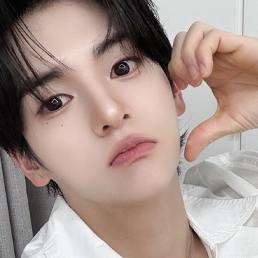 ソンユン (n.SSign)の最新写真