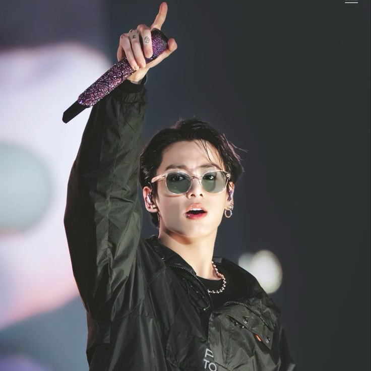 Momen yang diabadikan oleh penggemar Jungkook (BTS)