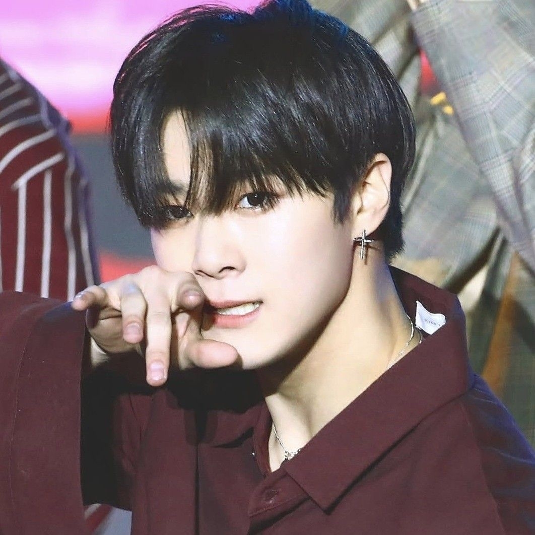Latest photo of Moonbin (ASTRO)