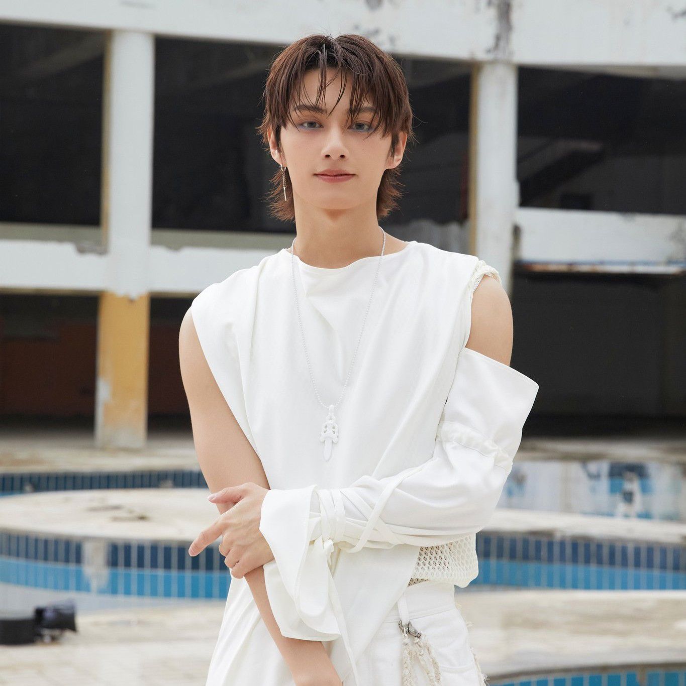 Behind-the-scenes cut of Jun (SEVENTEEN)