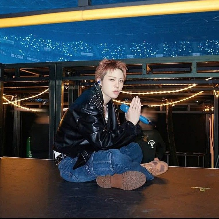 Foto aktivitas terbaru TREASURE