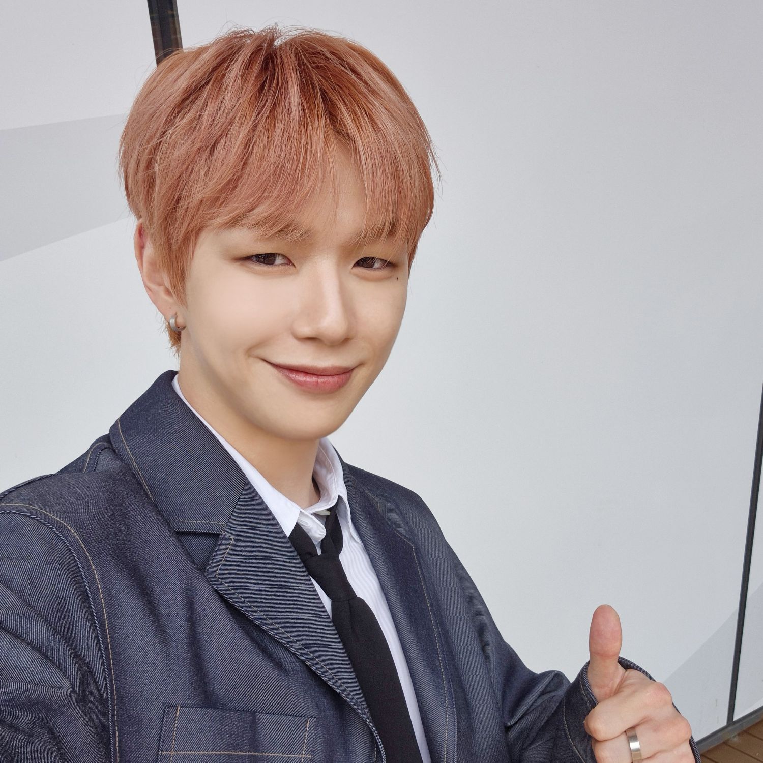 A moment captured by Kang Daniel's fan