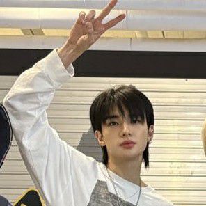 A moment captured by Hyunjin (Stray Kids)'s fan