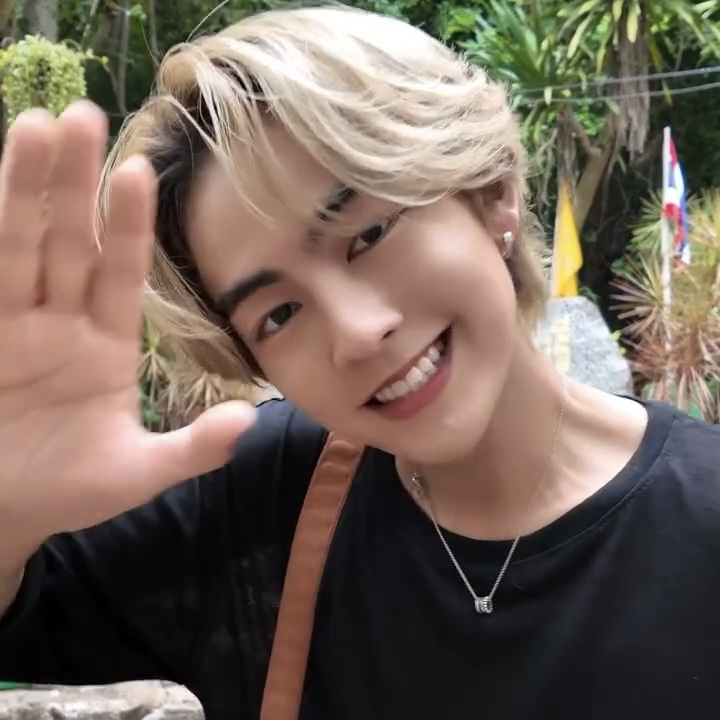 Latest photo of Heart (BUS)