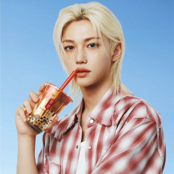 Behind-the-scenes cut of Felix (Stray Kids)