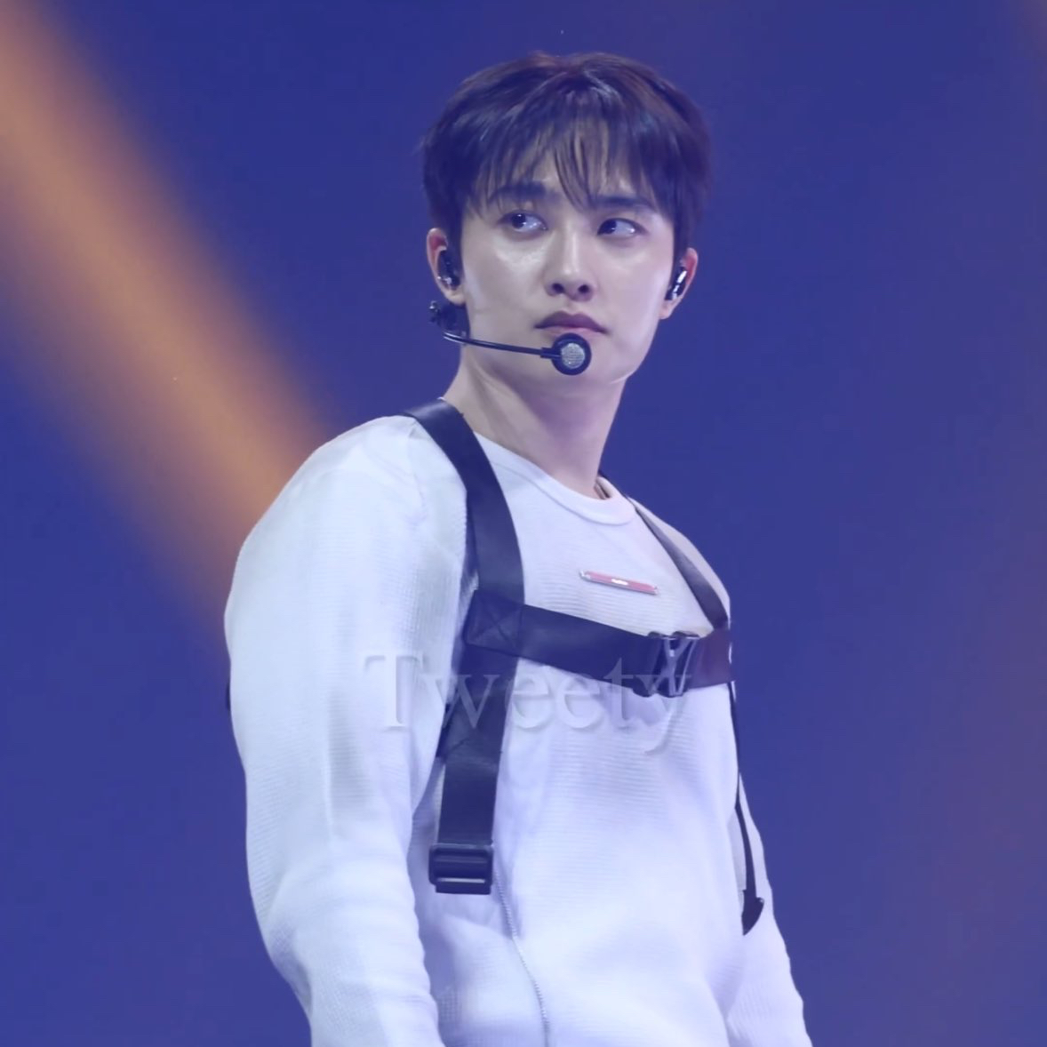 D.O. (EXO)粉絲拍下的瞬間