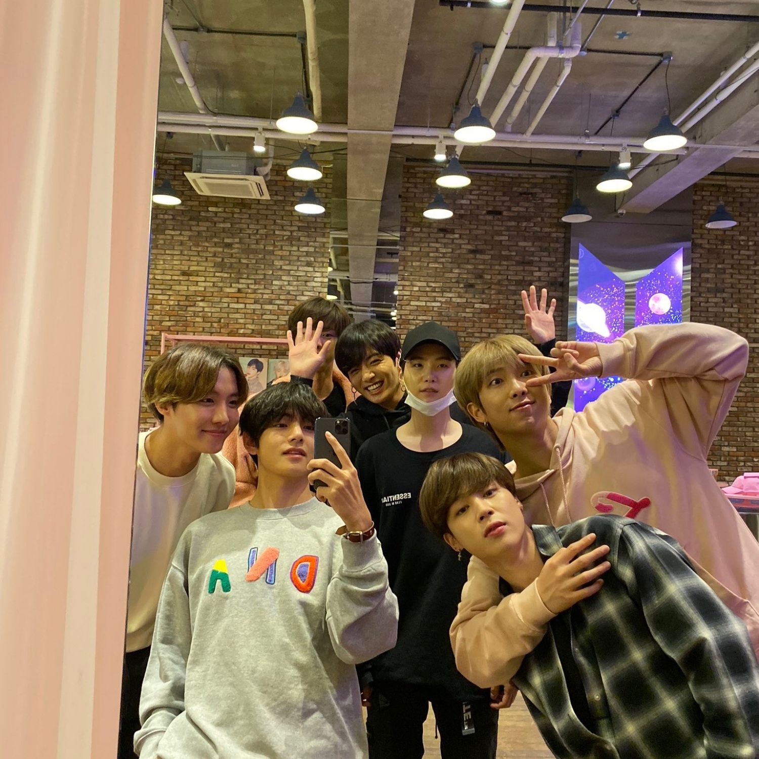 BTSの舞台裏ショット