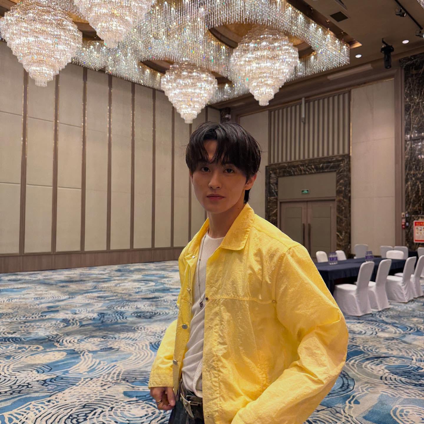 A moment captured by Mark (NCT 127, NCT DREAM)'s fan