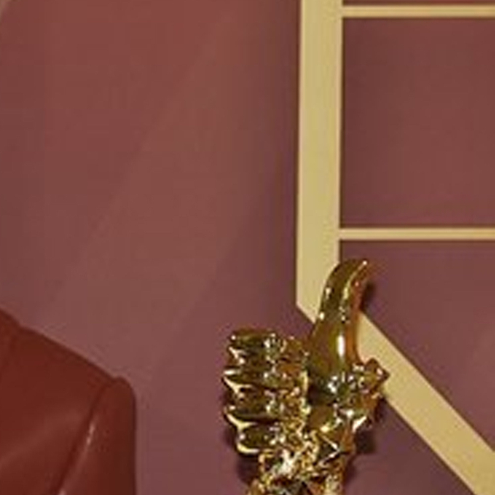 Foto aktivitas terbaru HyunJin (Loossemble)