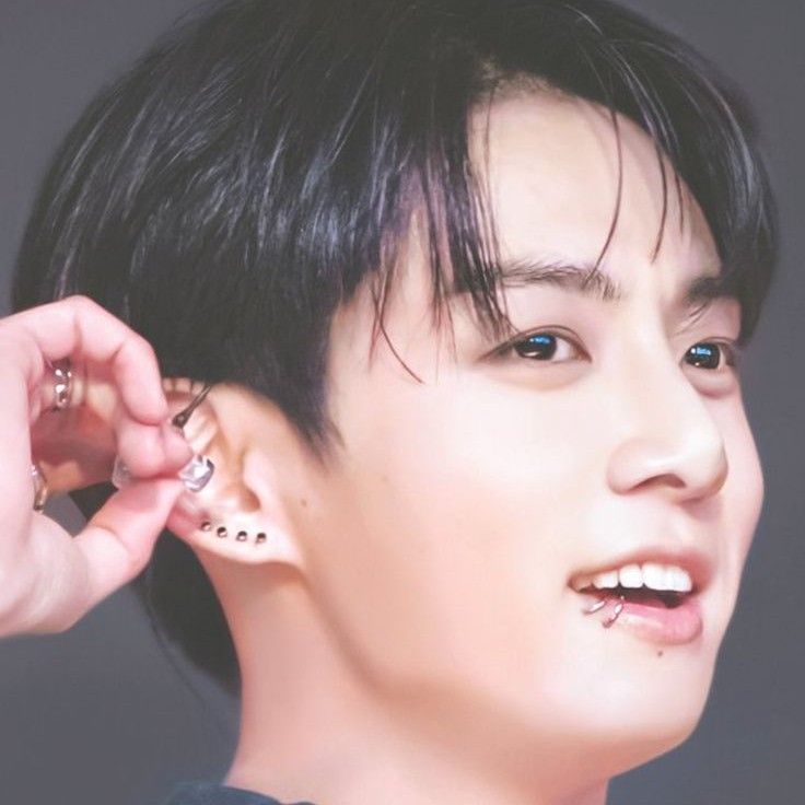 Latest photo of Jungkook (BTS)