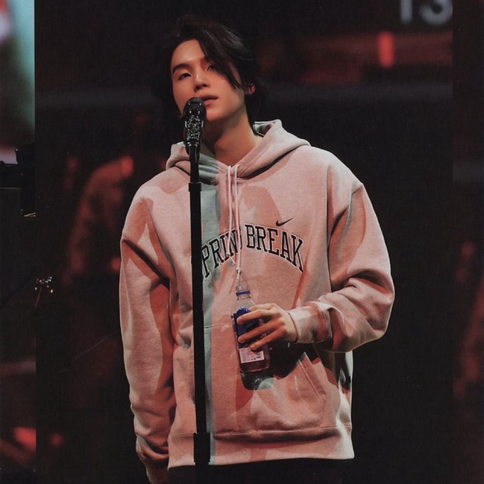 슈가 (방탄소년단) 최근 활동샷