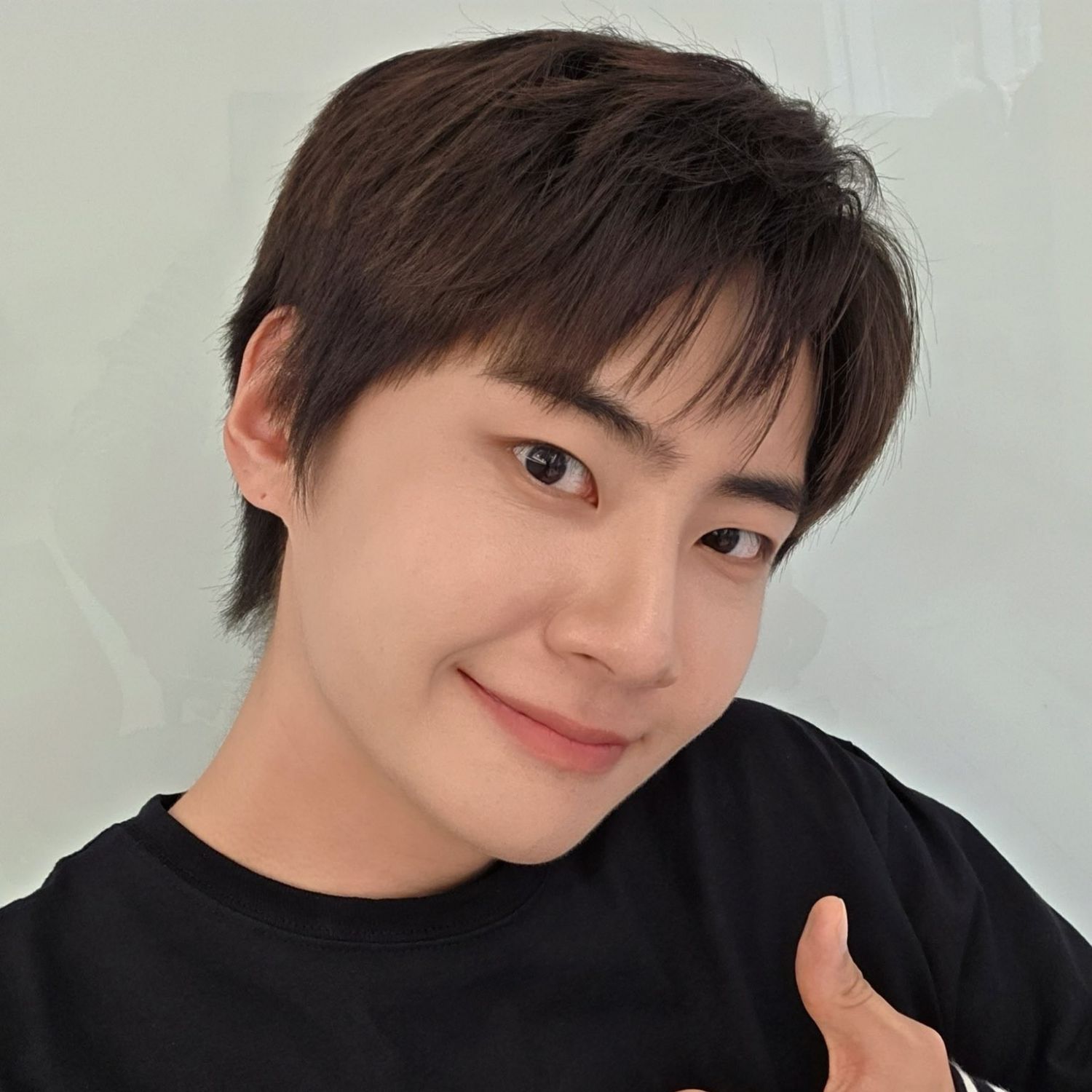 이진혁의 비하인드 컷