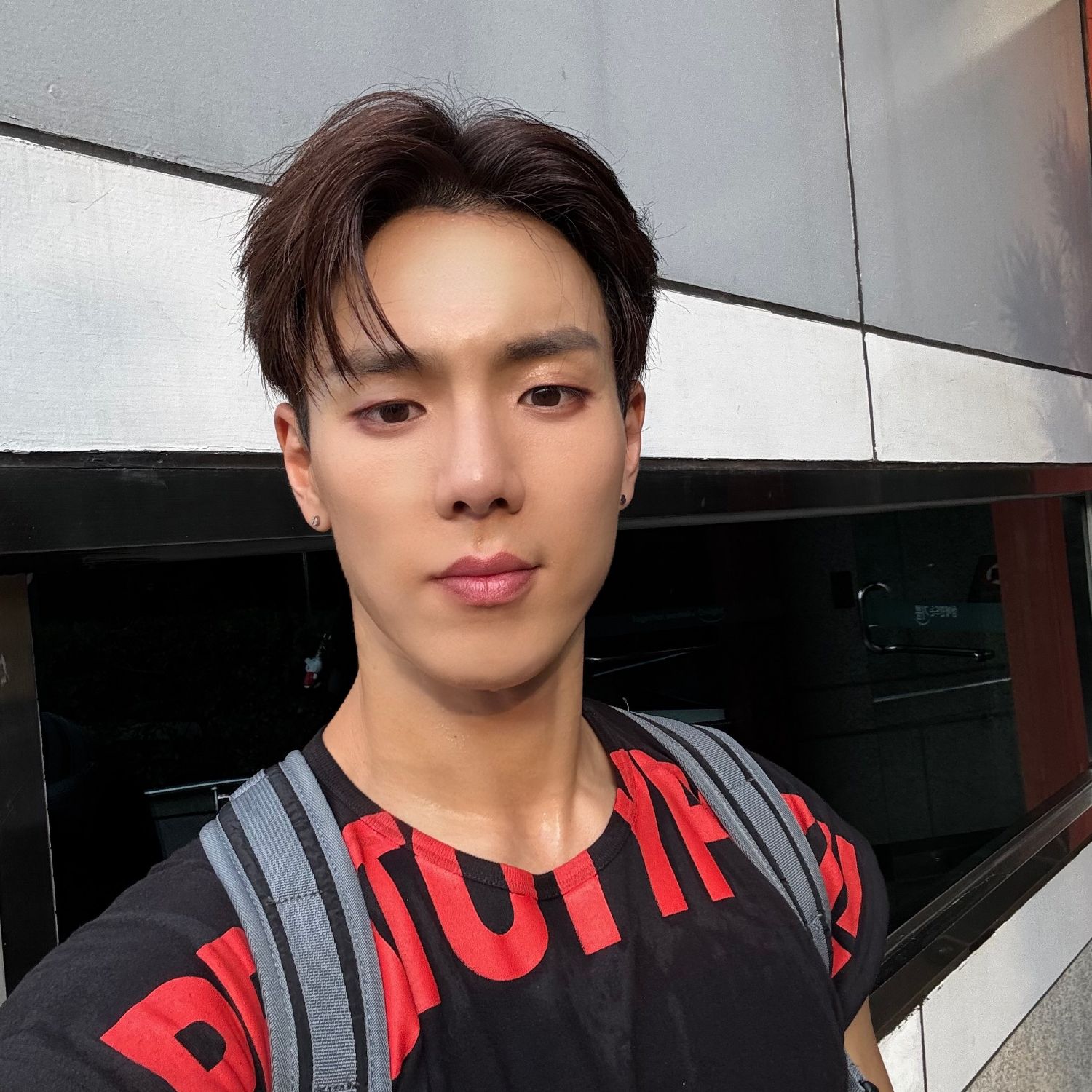 Potret di balik layar MONSTA X