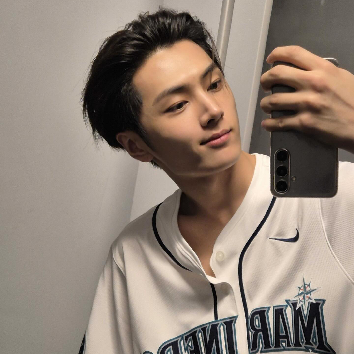 Behind-the-scenes cut of Jay (ENHYPEN)