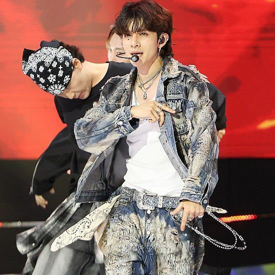Popular profile image of Samuel selected by votes