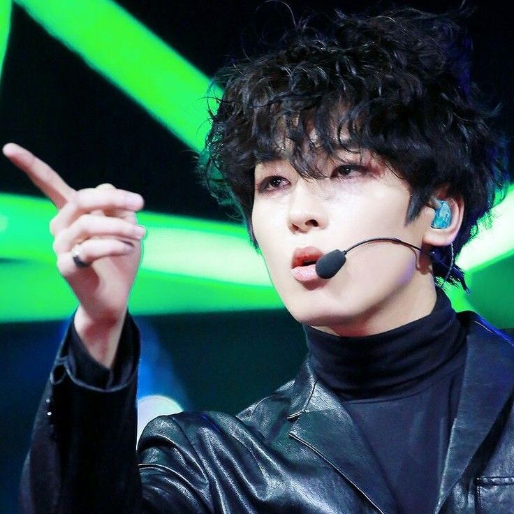 Behind-the-scenes cut of Wonwoo (SEVENTEEN)