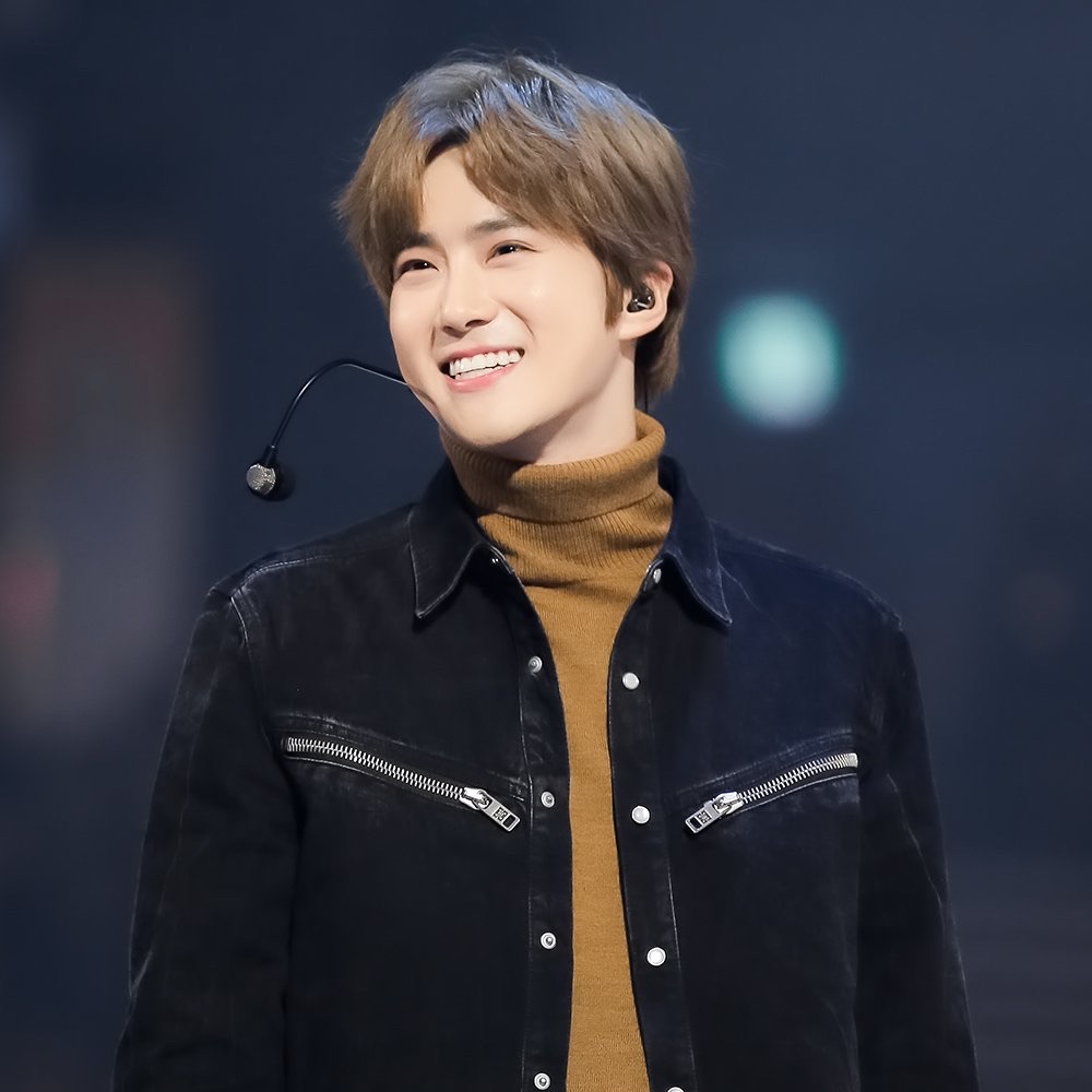 Recent activity shot of Suho (EXO)