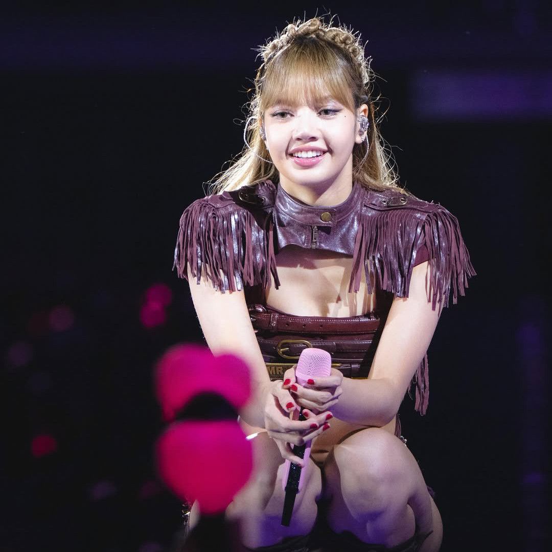 리사 (BLACKPINK) 최근 활동샷