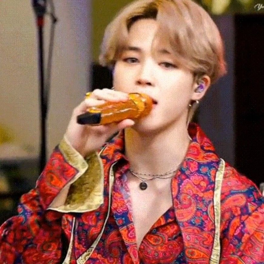 コミュニティで話題の人気アイドルコンテンツ