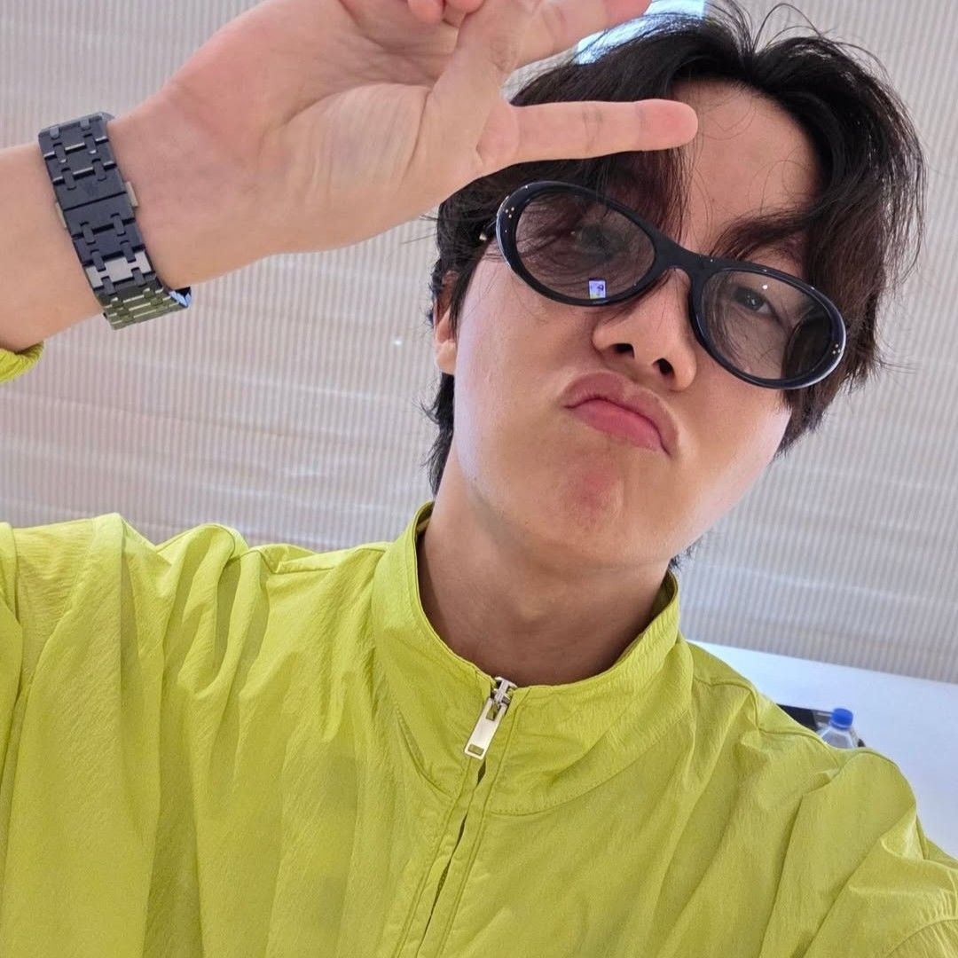 J-hope (防彈少年團)的最新照片