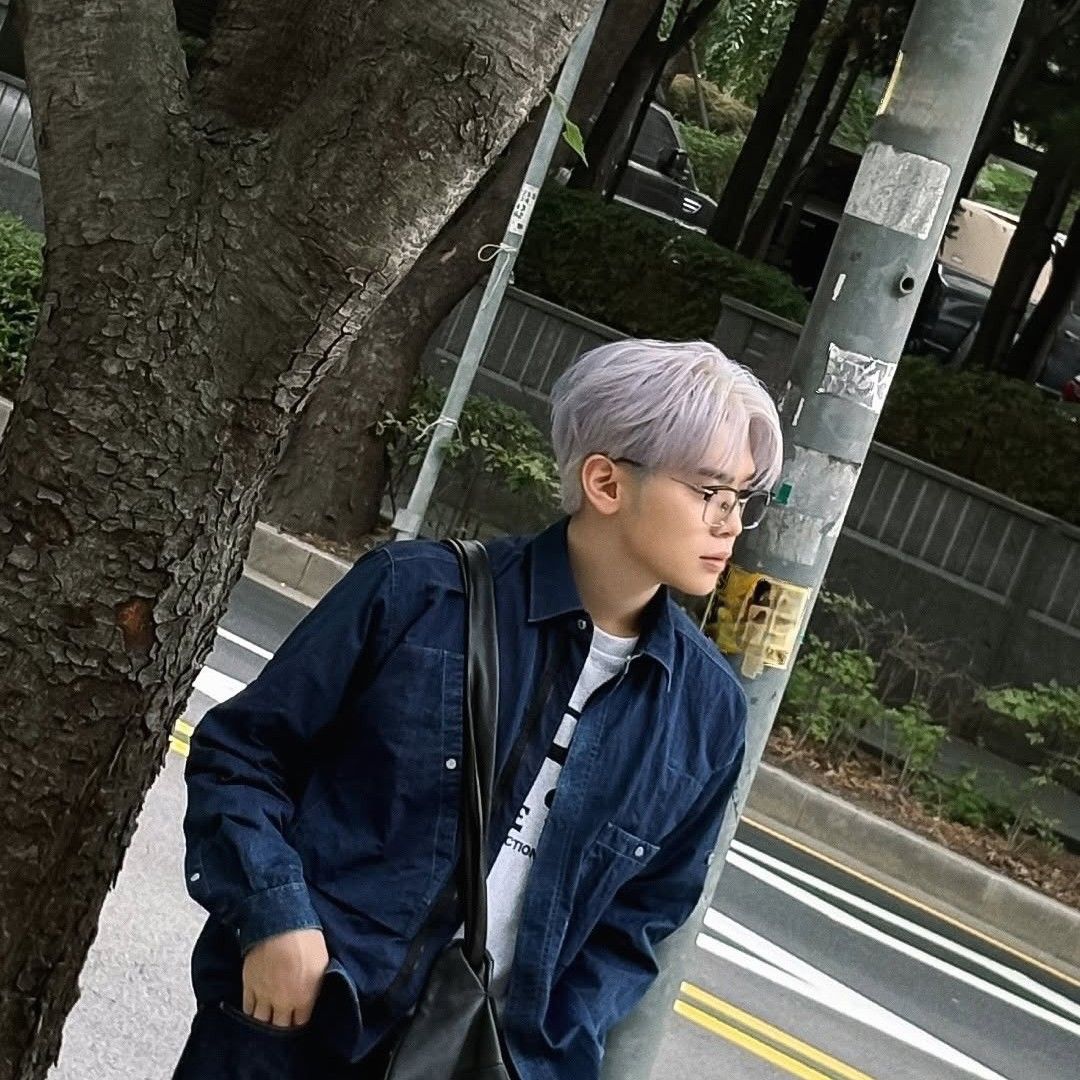 A moment captured by Kim Taerae (ZEROBASEONE)'s fan