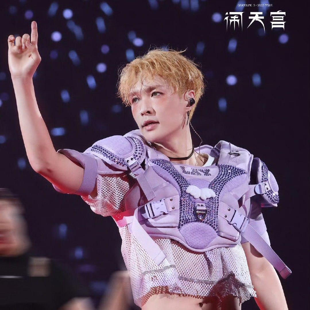 Lay (EXO)的最新活動照片