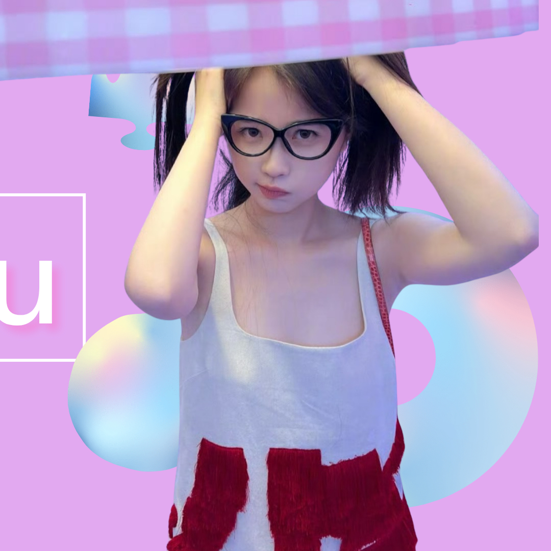 Latest photo of Esther Yu