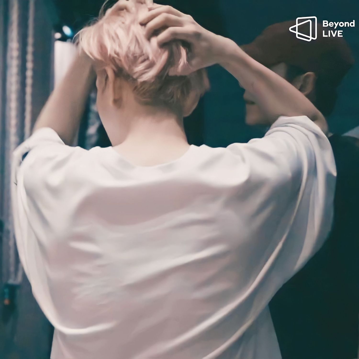 Behind-the-scenes cut of EXO