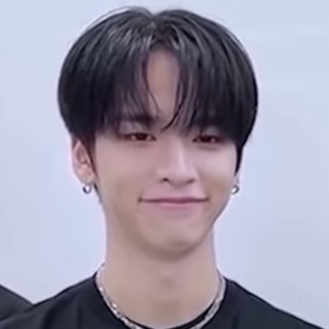 한준 (n.SSign)의 최신 사진