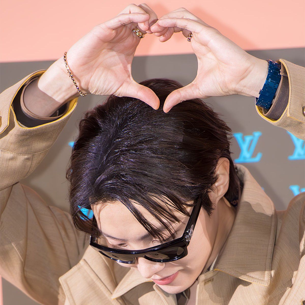 제이홉 (방탄소년단)의 최신 사진